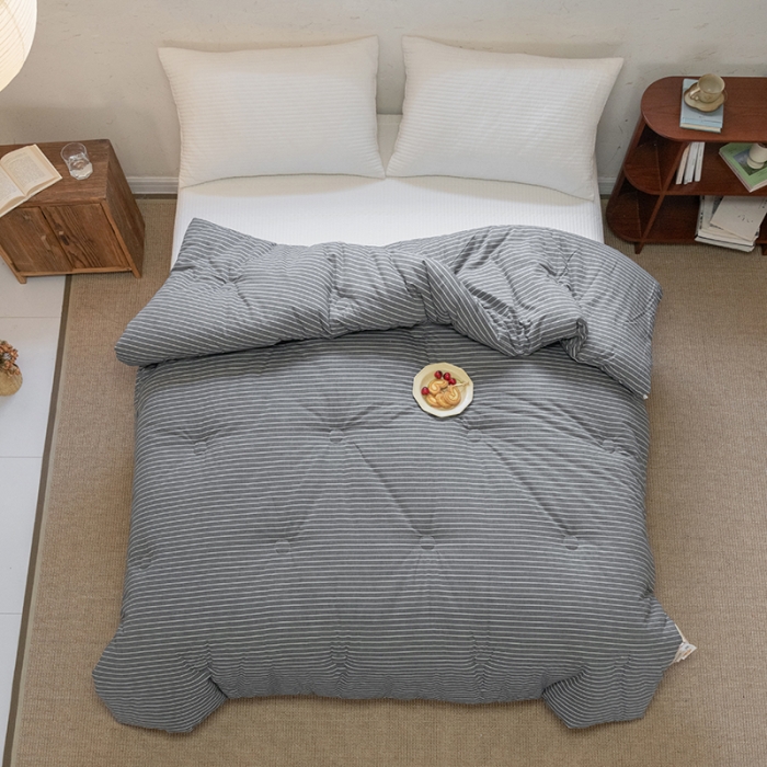 91家纺网 家纺一手货源 找家纺 棉邦2022新款全棉水洗棉大豆被 黑细条