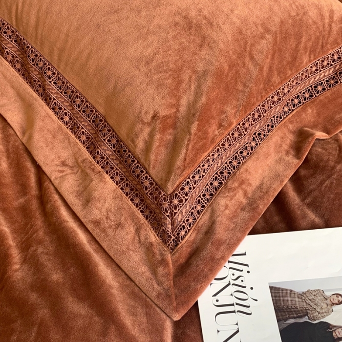 91家纺网 家纺一手货源 找家纺 榻尚 新款新款婴儿绒牛奶绒纯色镂空高端绒四件套 卡其槟