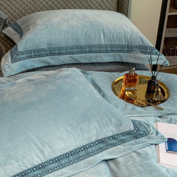 91家纺网 家纺一手货源 找家纺 榻尚 新款新款婴儿绒牛奶绒纯色镂空高端绒四件套 月光绿