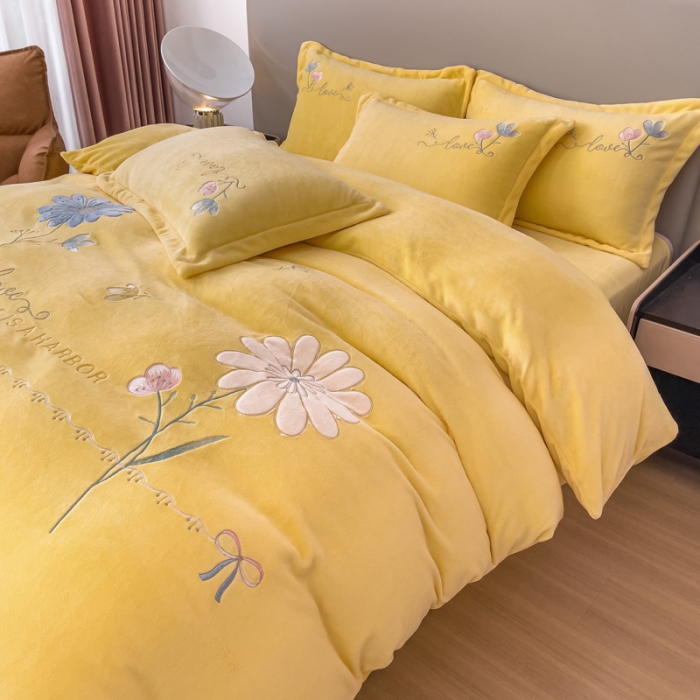 91家纺网 家纺一手货源 找家纺 （总）靓生活 新款纯色牛奶绒绣花小清新床裙四件套-初遇