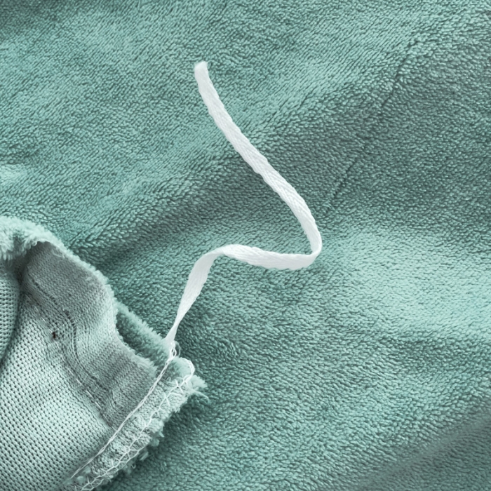 91家纺网 家纺一手货源 找家纺 靓生活 2022新款纯色牛奶绒绣花小清新床裙四件套-初遇 淡雅青