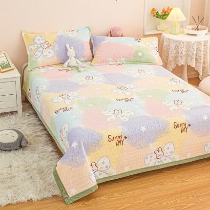 91家纺网 家纺一手货源 找家纺 青竹苑 2022新款牛奶绒床盖多用盖毯学生床垫毛毯彩虹兔