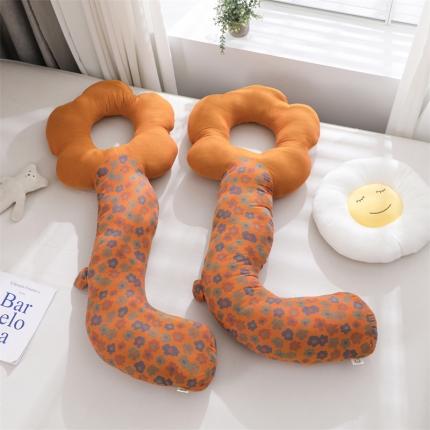 91家纺网 家纺一手货源 找家纺 （总）仁宇 2022新款全棉三层纱花朵长抱枕孕妇枕头