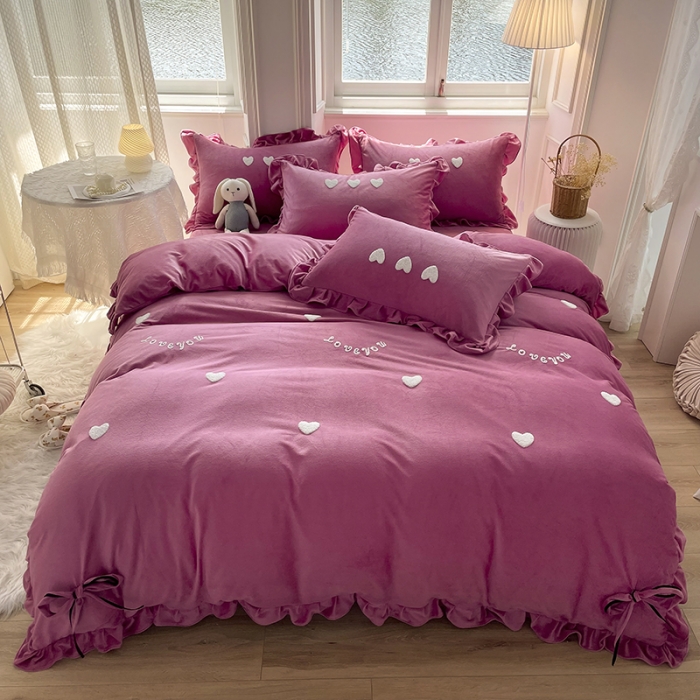 91家纺网 家纺一手货源 找家纺 金米诺 2022直播供货韩版花边纯色牛奶绒水晶四件套 豆沙色