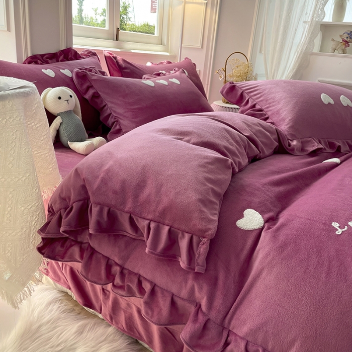 91家纺网 家纺一手货源 找家纺 金米诺 2022直播供货韩版花边纯色牛奶绒水晶四件套 豆沙色