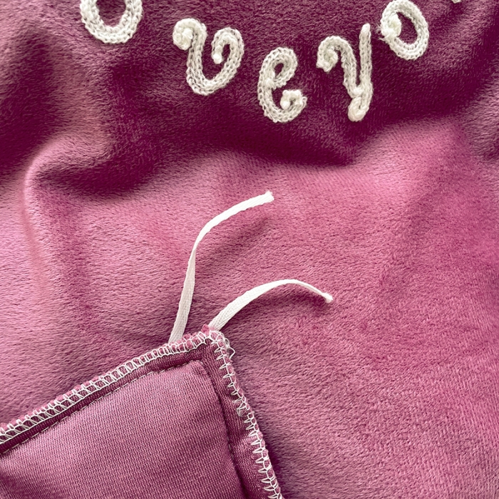 91家纺网 家纺一手货源 找家纺 金米诺 2022直播供货韩版花边纯色牛奶绒水晶四件套 豆沙色