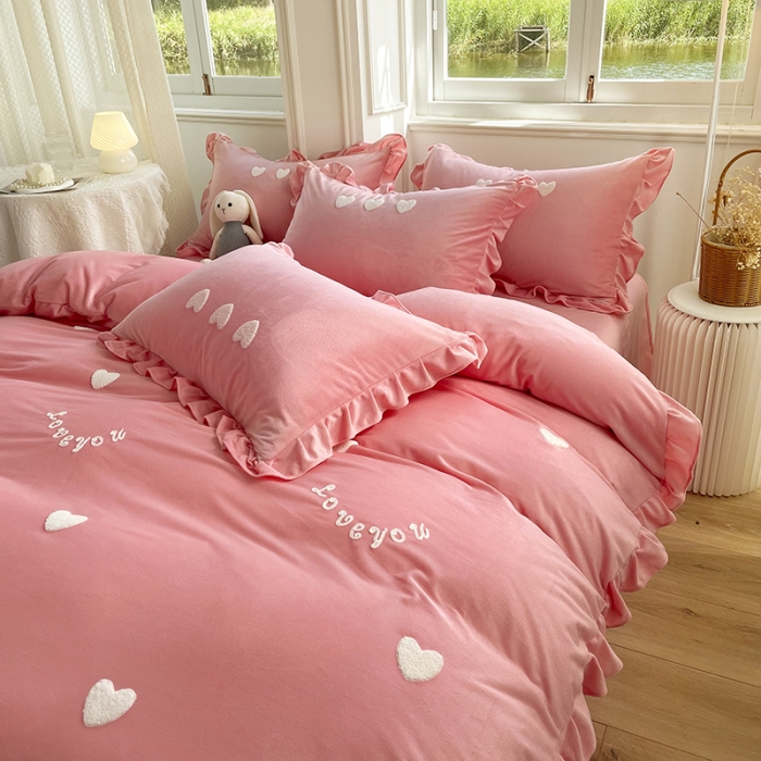 91家纺网 家纺一手货源 找家纺 金米诺 2022直播供货韩版花边纯色牛奶绒水晶四件套 粉玉色