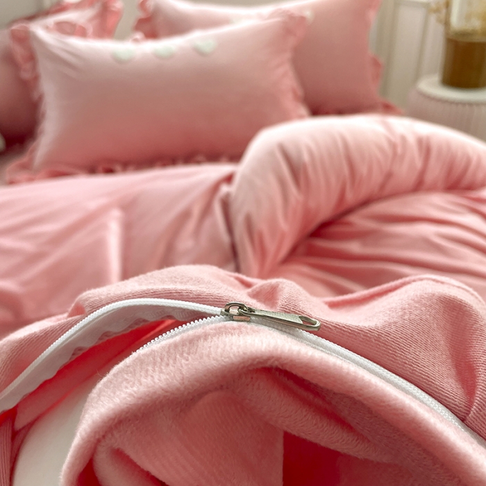 91家纺网 家纺一手货源 找家纺 金米诺 2022直播供货韩版花边纯色牛奶绒水晶四件套 粉玉色