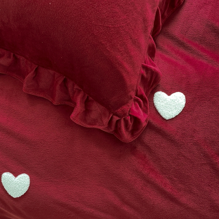 91家纺网 家纺一手货源 找家纺 金米诺 2022直播供货韩版花边纯色牛奶绒水晶四件套 樱桃红