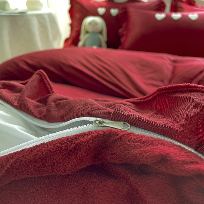 91家纺网 家纺一手货源 找家纺 金米诺 2022直播供货韩版花边纯色牛奶绒水晶四件套 樱桃红