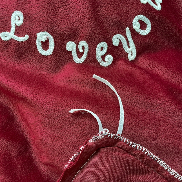 91家纺网 家纺一手货源 找家纺 金米诺 2022直播供货韩版花边纯色牛奶绒水晶四件套 樱桃红