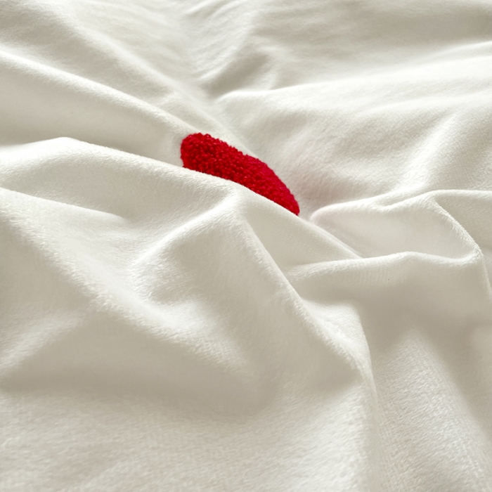 91家纺网 家纺一手货源 找家纺 金米诺 2022直播供货韩版花边纯色牛奶绒水晶四件套 珍珠白拼红