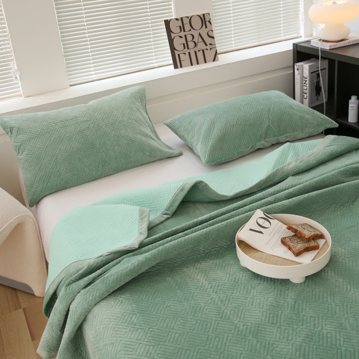 91家纺网 家纺一手货源 找家纺 总期遇2023新款40支全棉丝光棉柔光婴儿绒床盖棉加绒盖毯