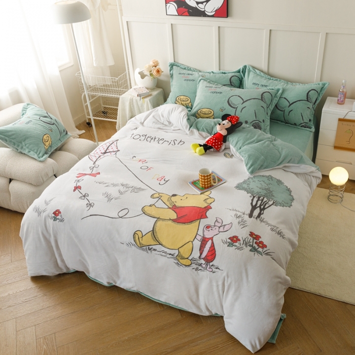 91家纺网 家纺一手货源 找家纺 杜先生 2023新款高克重牛奶绒印花四件套 塔塔熊