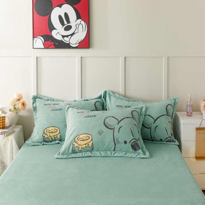 91家纺网 家纺一手货源 找家纺 杜先生 2023新款高克重牛奶绒印花四件套 塔塔熊