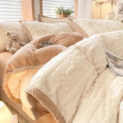 91家纺网 家纺一手货源 找家纺 蜜柚2024新款四叶草系列提花塔芙绒四件套四件套四叶草-奶白