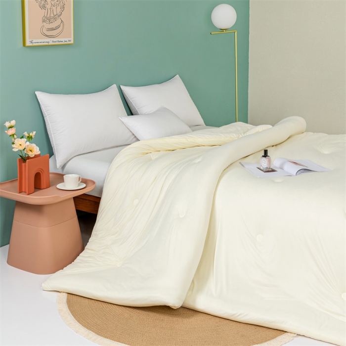 91家纺网 家纺一手货源 找家纺 亚龙 2023新款软糯大豆玉米被春秋被冬被 米白