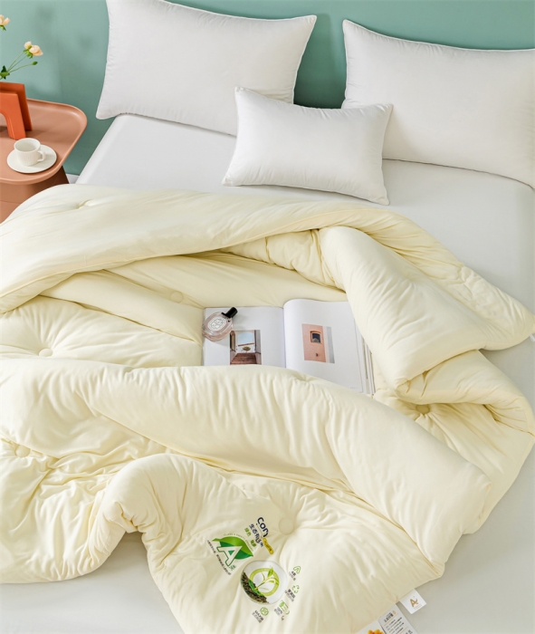 91家纺网 家纺一手货源 找家纺 亚龙 2023新款软糯大豆玉米被春秋被冬被 米白