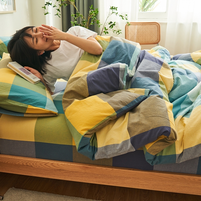 91家纺网 家纺一手货源 找家纺 21度C 2023新款A类全棉色织水洗棉单品被套 彩虹大格