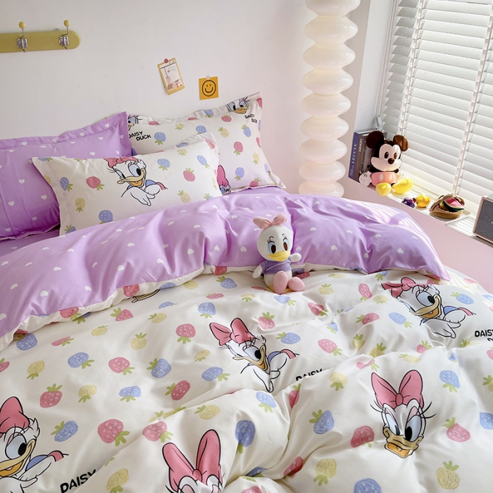 91家纺网 家纺一手货源 找家纺 小芽 迪士尼植物羊绒四件套 草莓黛西