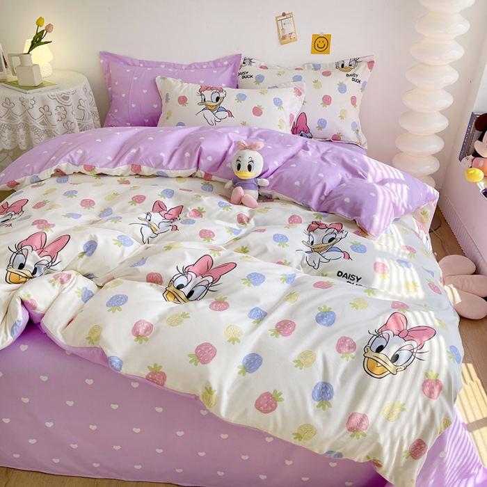 91家纺网 家纺一手货源 找家纺 小芽 迪士尼植物羊绒四件套 草莓黛西