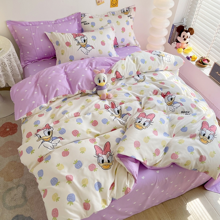 91家纺网 家纺一手货源 找家纺 小芽 迪士尼植物羊绒四件套 草莓黛西