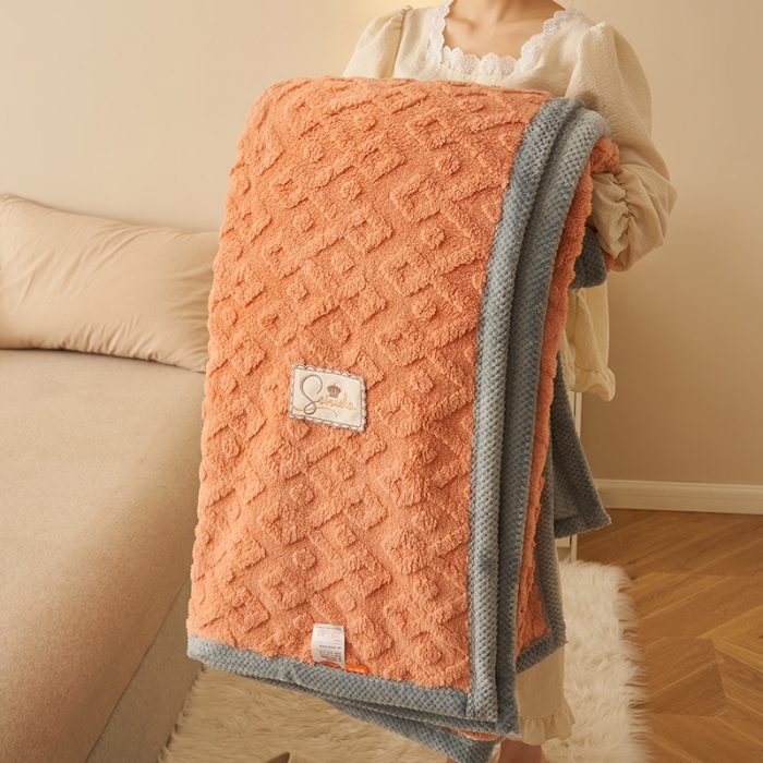 91家纺网 家纺一手货源 找家纺 21度C 2023新款塔复绒+贝贝绒双层复合毯 凌角点-焦糖橙