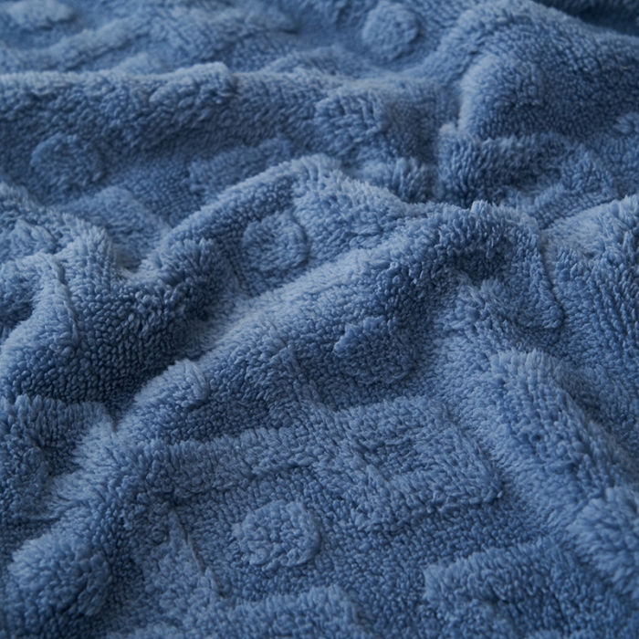 91家纺网 家纺一手货源 找家纺 21度C 2023新款塔复绒+贝贝绒双层复合毯 凌角点-深紫蓝