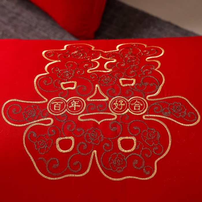 91家纺网 家纺一手货源 找家纺 糖果枕芯 2022新款婚庆枕头枕芯 喜结良缘