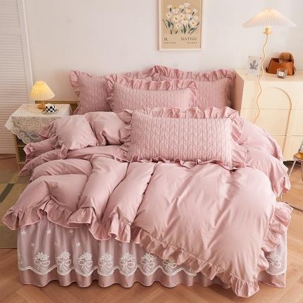 91家纺网 家纺一手货源 找家纺 宜凡 2023新款四季款全棉夹棉床裙四件套 春禾集 莫奈粉