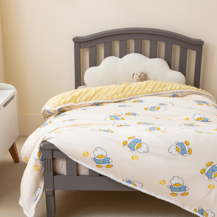 91家纺网 家纺一手货源 找家纺 喜多兔 2022新款小可爱豆豆被 加油鸭黄色