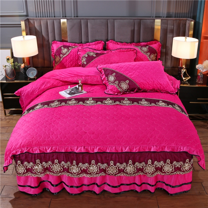 91家纺网 家纺一手货源 找家纺 青竹苑2022款水晶绒全绗缝床裙被套四件套加厚保暖被罩床罩 西瓜红