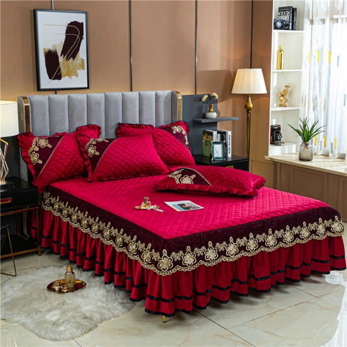 91家纺网 家纺一手货源 找家纺 青竹苑2022款水晶绒全绗缝床裙被套四件套加厚保暖被罩床罩 中国红
