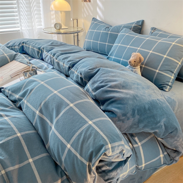 91家纺网 家纺一手货源 找家纺 蓝巢家纺 2022新款A面全棉B面牛奶绒四件套 牛奶绒-蓝灰大格