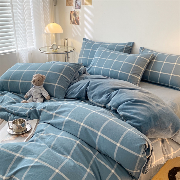 91家纺网 家纺一手货源 找家纺 蓝巢家纺 2022新款A面全棉B面牛奶绒四件套 牛奶绒-蓝灰大格