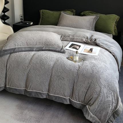 91家纺网 家纺一手货源 找家纺 总宜代光年2023新款德绒260克牛奶绒织带系列四件套-絮语.宽境