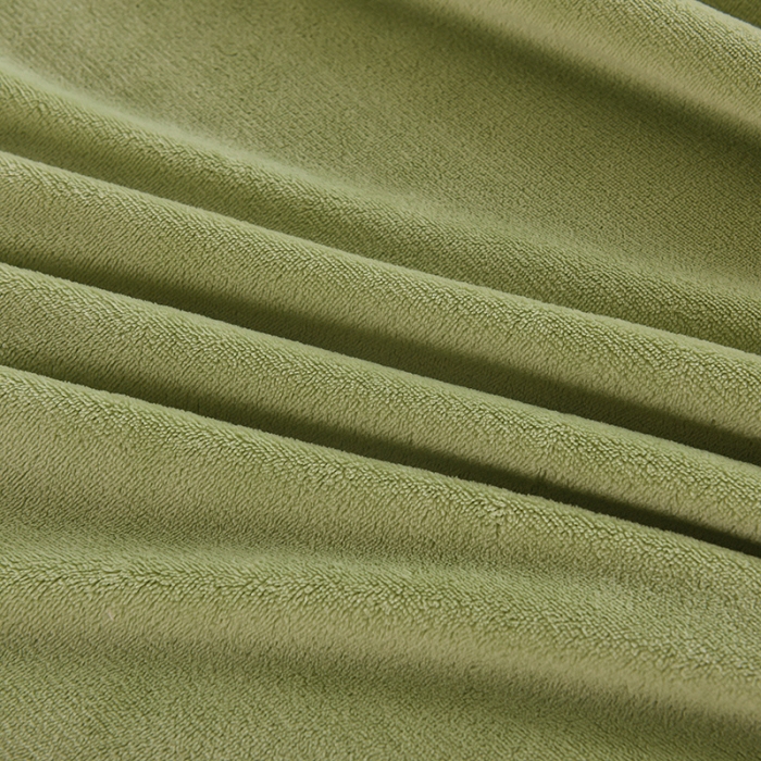 91家纺网 家纺一手货源 找家纺 绒世界 2024新款牛奶绒香斐系列四件套 抹茶绿