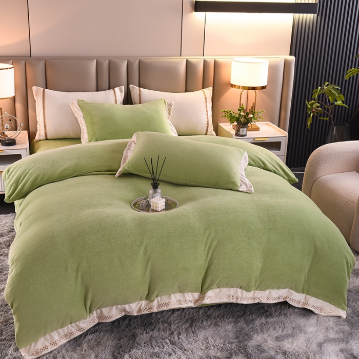 91家纺网 家纺一手货源 找家纺 绒世界 2024新款牛奶绒香斐系列四件套 抹茶绿