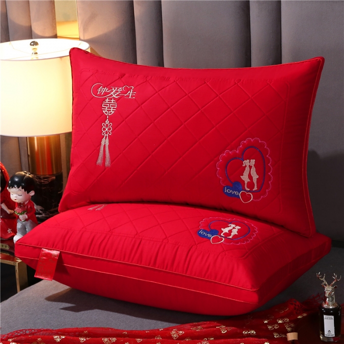 91家纺网 家纺一手货源 找家纺 天意美枕芯 2022新款全棉刺绣大红婚庆立体花式枕芯枕头 钟爱一生