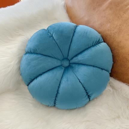 91家纺网 家纺一手货源 找家纺 （总）918拾朵家居 2022新款荷兰绒花苞圆枕