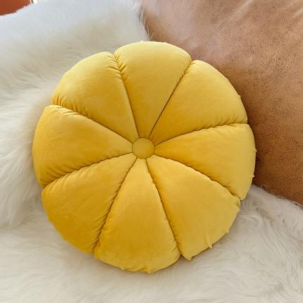 91家纺网 家纺一手货源 找家纺 （总）918拾朵家居 2022新款荷兰绒花苞圆枕