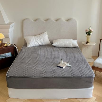 91家纺网 家纺一手货源 找家纺 (总) 三味舒屋 2024新款230g牛奶绒夹棉床笠