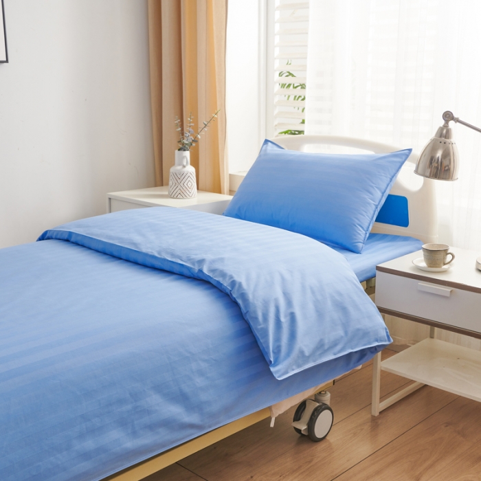 91家纺网 家纺一手货源 找家纺 啊雅 2025耐氯漂涤棉医护床上用品医院三件套 缎条蓝色