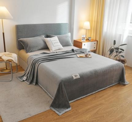 91家纺网 家纺一手货源 找家纺 （总）宅部落 新款云貂绒毯子300克毛毯法莱绒盖毯牛奶绒毛毯