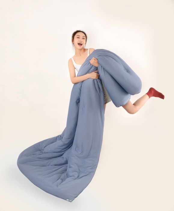 91家纺网 家纺一手货源 找家纺 天瑜家纺新款A类牛奶丝针织棉暖糯冬被春秋被被芯被子 宾利蓝