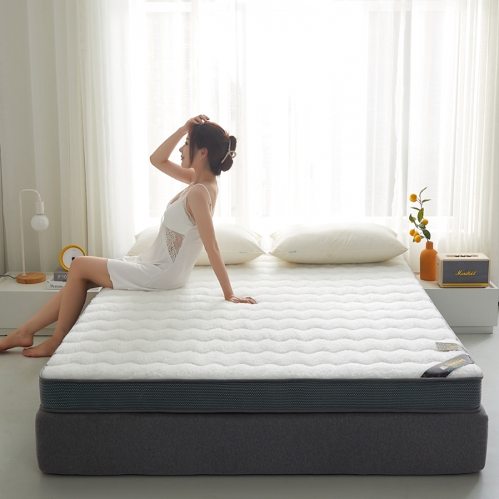 91家纺网 家纺一手货源 找家纺 优莱床垫 羊羔绒乳胶床垫 乳胶暖绒仿羊毛白色（6cm）