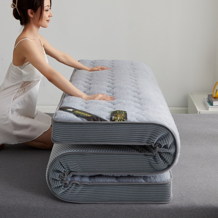 91家纺网 家纺一手货源 找家纺 优莱床垫 羊羔绒乳胶床垫 乳胶暖绒仿羊毛灰色（6cm）