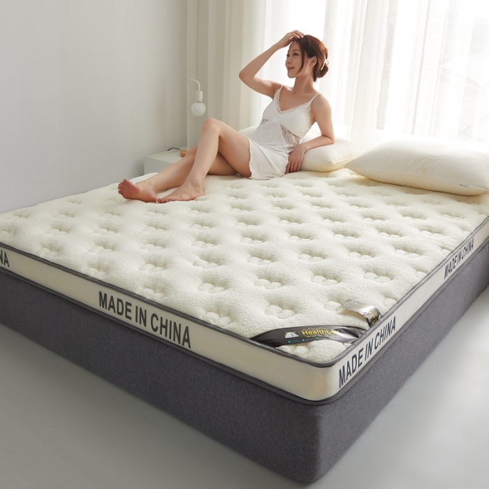 91家纺网 家纺一手货源 找家纺 优莱床垫 羊羔绒乳胶床垫 乳胶羊羔绒蝴蝶白色（6cm）