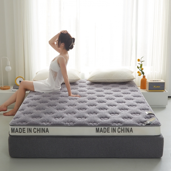 91家纺网 家纺一手货源 找家纺 优莱床垫 羊羔绒乳胶床垫 乳胶羊羔绒蝴蝶灰色（6cm）