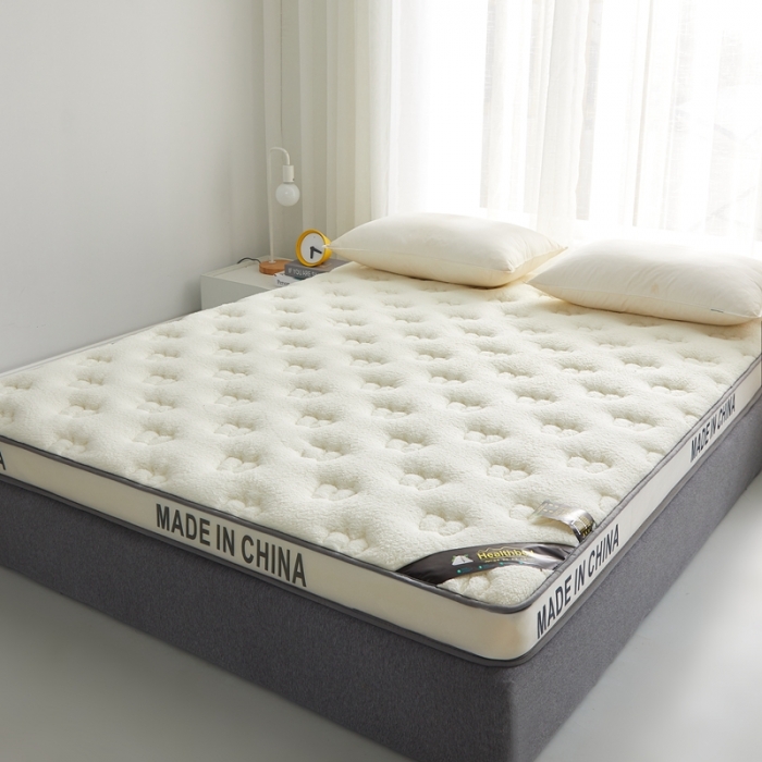 91家纺网 家纺一手货源 找家纺 优莱床垫2022羊羔绒乳胶床垫乳胶羊羔绒蝴蝶白色（10cm）